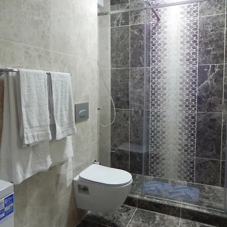 Saida's Dream Luxury Mamaia